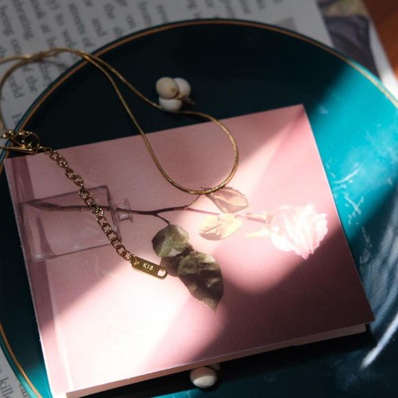 18K Gold Plated Snake 1mm Chain Herringbone Necklace - Picture 3 of 9